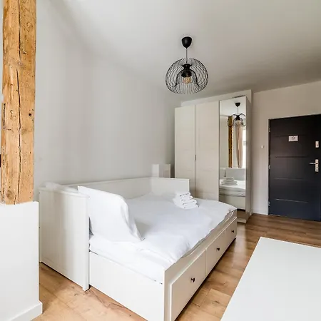 Rynek Jezycki By Bookinghost Apartment *