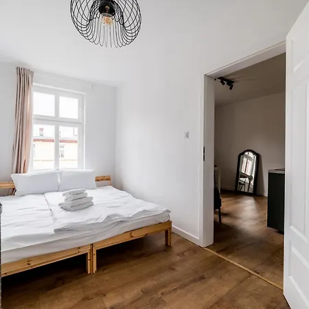 Rynek Jezycki By Bookinghost * Posen