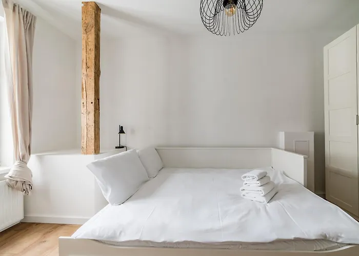 Rynek Jezycki By Bookinghost